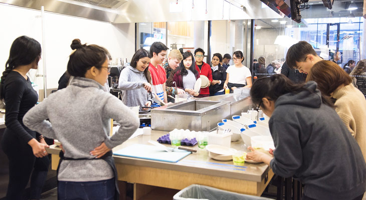 Students learn culinary skills in NUTR 420